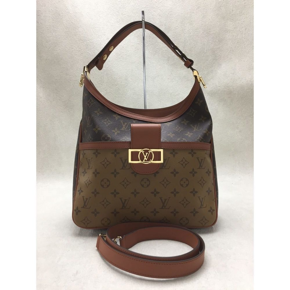 Louis Vuitton Hobo Dauphine MM Monogram Shoulder Bag - Picture 1 of 5